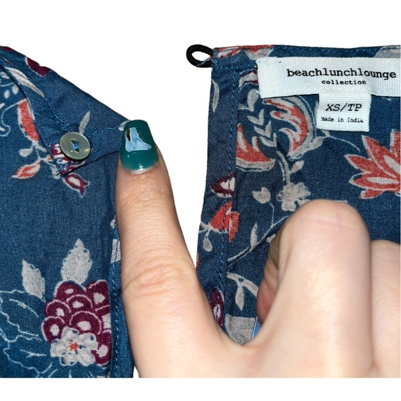 Women's Beach Lunch Lounge 3/4 Sleeve Blue/Purple Floral Blouse - XS - Picture 7 of 11